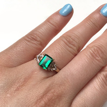 Granny Emerald Ring